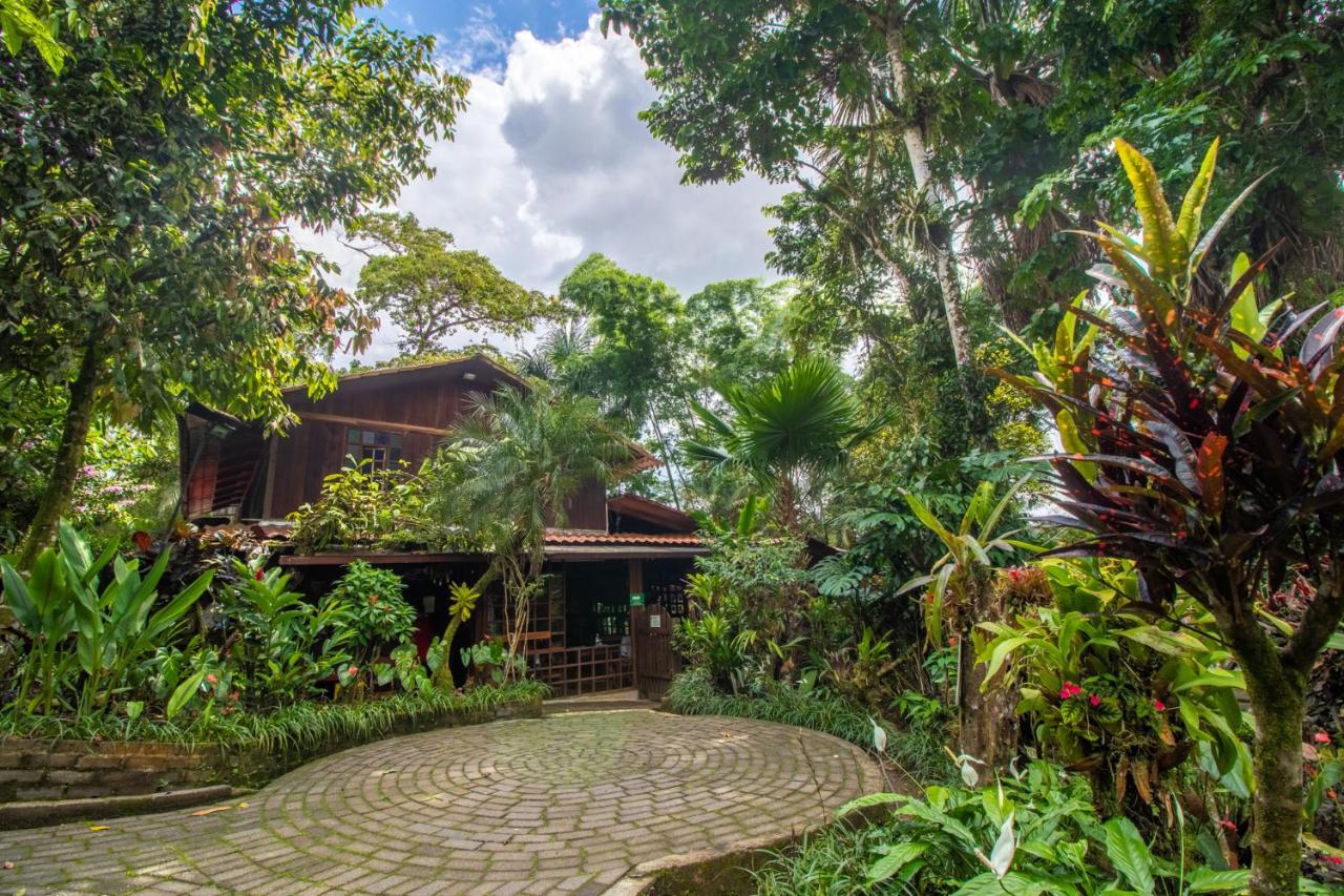 El Jardin Hotel & Restaurante Puyo Exterior photo