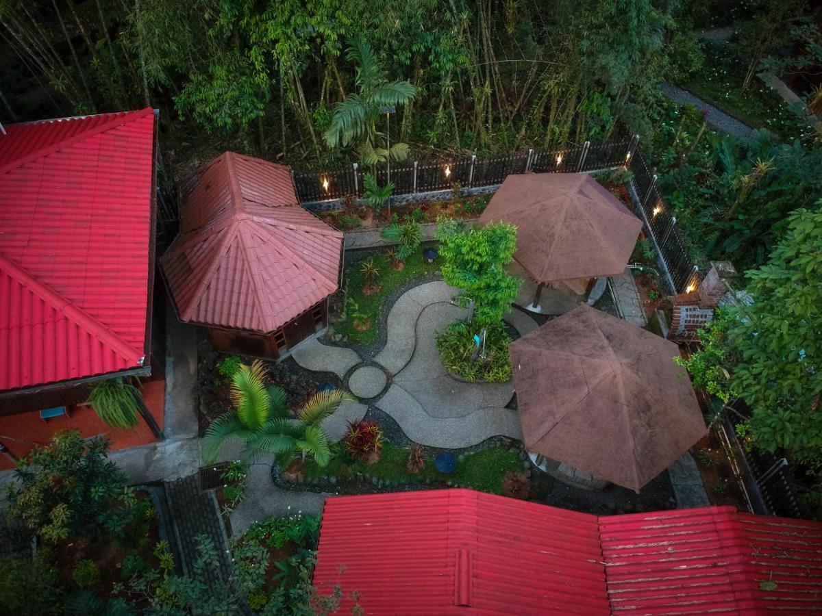 El Jardin Hotel & Restaurante Puyo Exterior photo